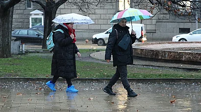 Предимно облачно време, превалявания на много места