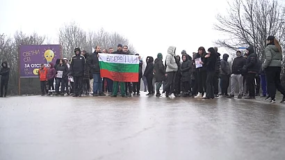 След поредица от тежки катастрофи: Жители на Берковица блокираха пътя София-Монтана