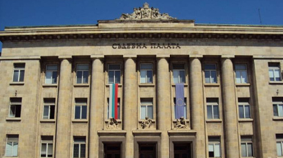 Биячите от Русе са знаели кой стои насреща им, обвинението ще иска "постоянен арест" и за четиримата