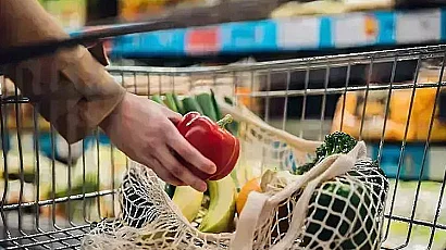 „Кошница с грижа“ тръгна в две вериги. По-ниски цени или добра реклама?