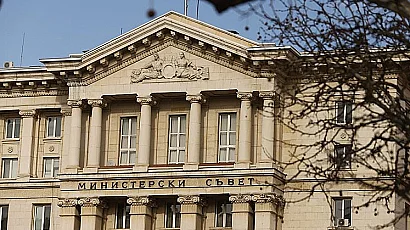 Тристранката обсъжда мерки срещу високите цени, парламентът вече даде зелена светлина
