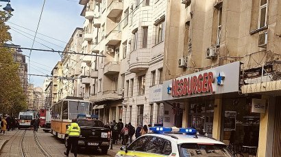 Трамвай блъсна дете на ул. "Граф Игнатиев" в София