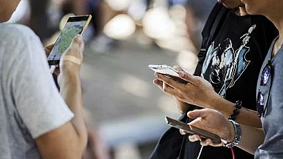 Болезнената наивност на дигиталното образование: Смартфонът като наркотик в класната стая