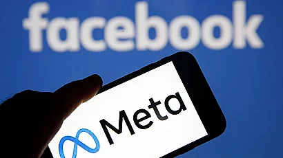 Разследване разкри как Facebook и Instagram са използвани като канал за трафик на деца