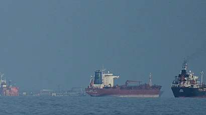 САЩ с блокада на ирански пристанища, Ванс обвини Техеран в „икономически тероризъм“