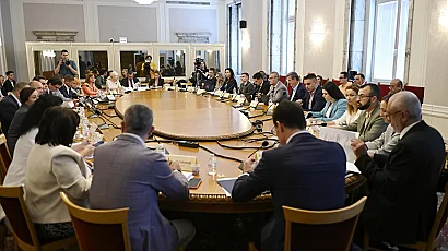 МОСВ иска достъп до данъчно-осигурителна информация, опозицията роптае