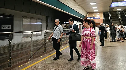 Незрящи показаха пропуските в метрото: Липсват условия за безопасно придвижване