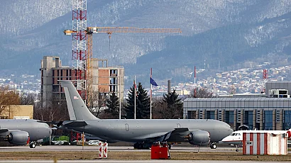 Четири от американските военни самолети напуснаха летище „Васил Левски“