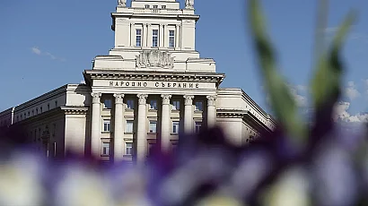 Зелена светлина за нов дълг: Бюджетната комисия подкрепи взимането на 3,8 млрд. евро