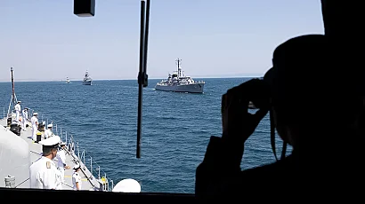 Заради атака срещу кораб в Ормуз: САЩ отново удариха Иран