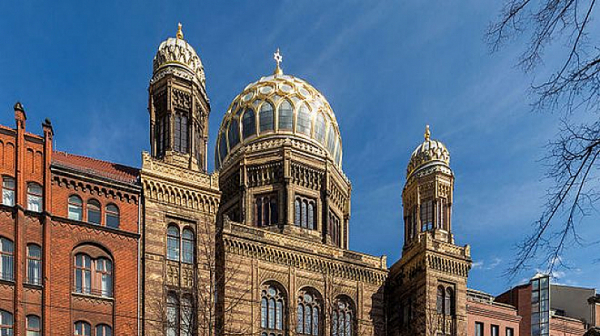 Чеченци задържани в Берлин. Планирали атентат срещу синагога