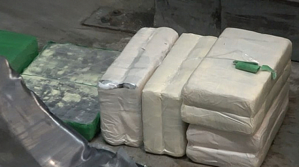 Нидерландия хвана 3 тона кокаин и над 11 млн. евро на южноамериканска банда