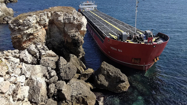 Експерт: Корабът край Камен бряг оголи всички недъзи на морското ни спасяване