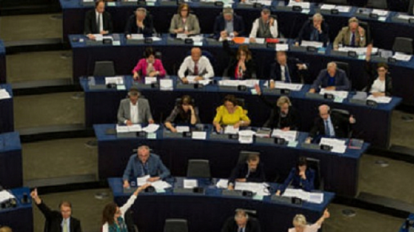Eвропарламентът обсъжда усвояването на евросредства у нас заради санкциите по ”Магнитски”