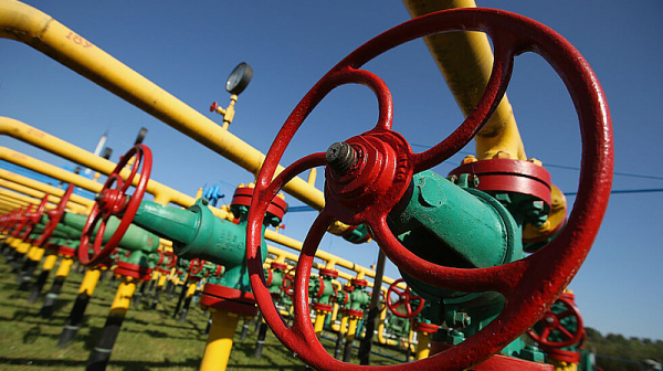 Европа прие компромисния газов режим заради енергийната хватка на Русия