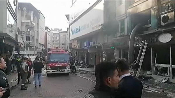 Най-малко седем жертви след взрив в ресторант в Турция