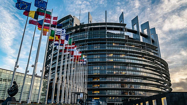 Извънредна среща на върха на ЕС се провежда в Брюксел