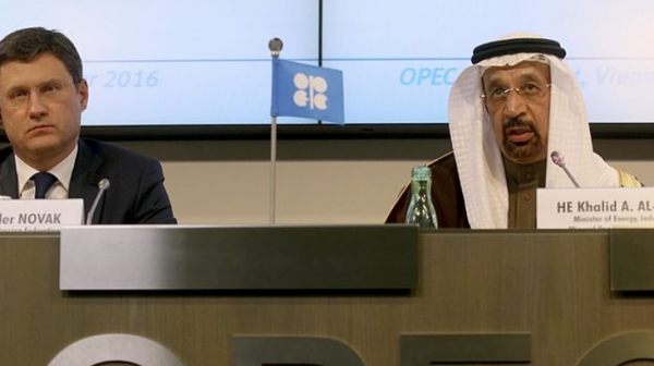 Заради санкциите срещу Русия за 11 минути ОПЕК+ реши да увеличи добива на петрол