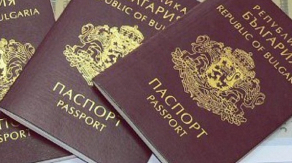 Заради разпит на зам.-министър МВнР проверява всички дипломатически и служебни паспорти