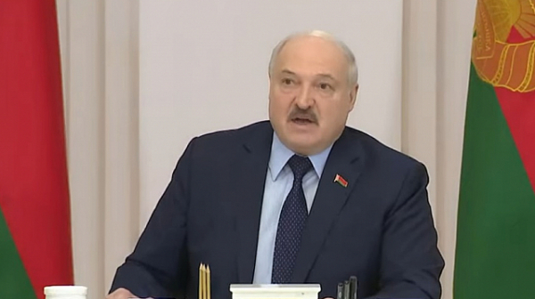 Лукашенко: Украйна щеше да нападне Беларус