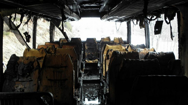 Край Бургас горя автобус с 51 пътници