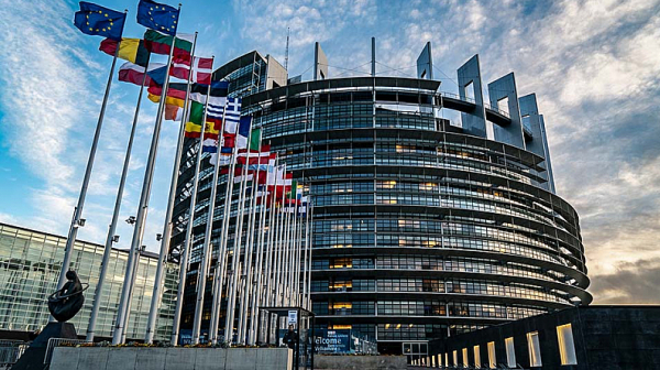 Европейският парламент отхвърли с голямо мнозинство искането за снемане на имунитета на Елена Йончева