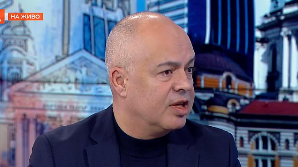 Георги Свиленски: Борисов призна, че управлява през служебния кабинет на Радев