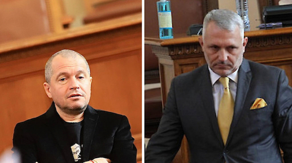Тошко Йорданов и Николай Хаджигенов отнесоха глоби за неносене на маска в НС