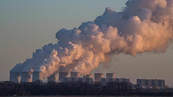 Светът е опасно близо до „точка без връщане“ към гореща Земя