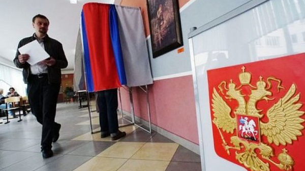 Партията на Путин ”Единна Русия” печели изборите за парламент, комунистите втори