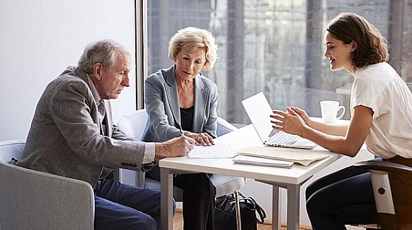 НОИ ще преизчислява пенсиите на работещите пенсионери от 1 април