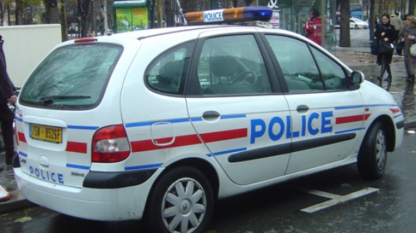 Франция под пълна карантина, полиция дебне за нарушители