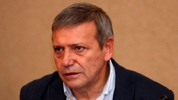 Красен Станчев: Натрупват се няколко риска – политически, стопански и предстоящи избори