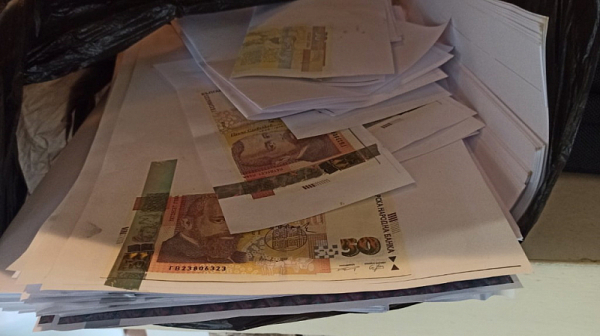 Разбиха печатница за пари и във Варна
