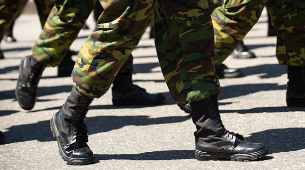 Сърбия е привела армията си в състояние на бойна готовност