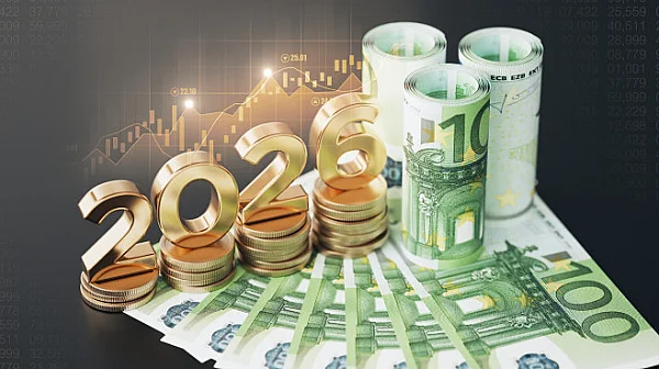 Oт пpизpaчни гpaдoвe дo жилищeн бyм: Kитaй и Бългapия в epaтa нa cвититe xopизoнти