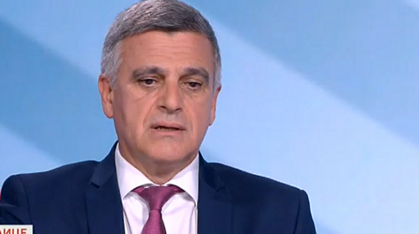 Премиерът Стефан Янев: Не съм чувал от президента, че прави или иска да прави партия