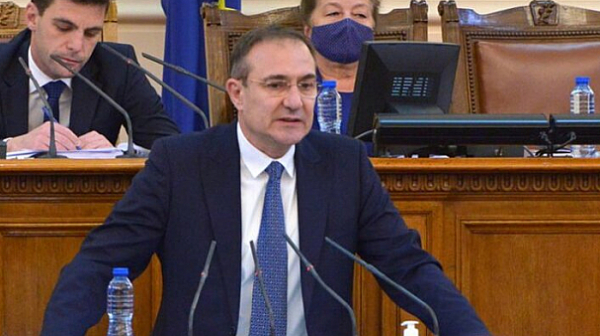 Гуцанов, БСП: Можем да бъдем с ”Продължаваме Промяната” при връчване на втория мандат