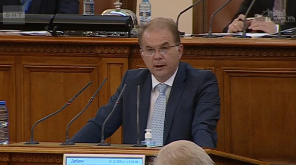 Радомир Чолаков: В проектокабинета има хора, които искат да управляват с репресии, в диктат и страх