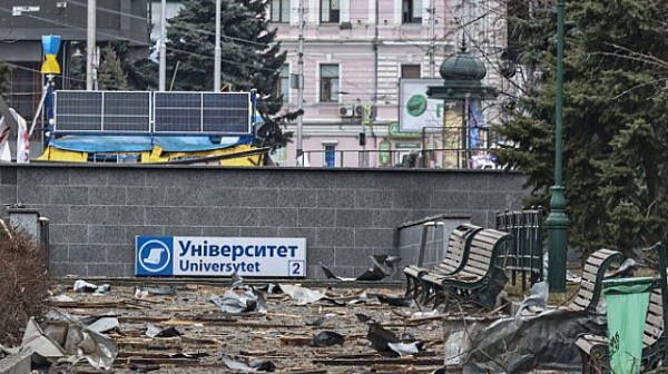 Кметът на Харков ужасен пред Си Ен Ен: Руски военни удрят детски градини, училища, майчини домове