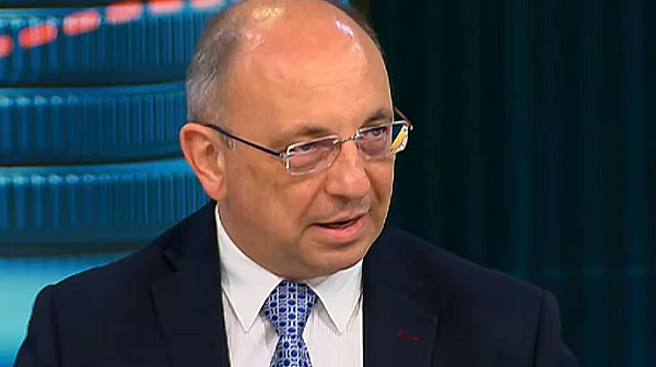 Николай Василев: Необходими са съкращения в държавната администрация и край на компенсациите
