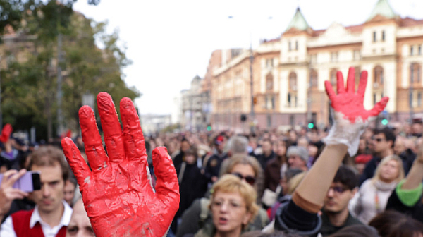 Трагедия в Нови Сад: 13 обвинени, включително бившият министър Горан Весич