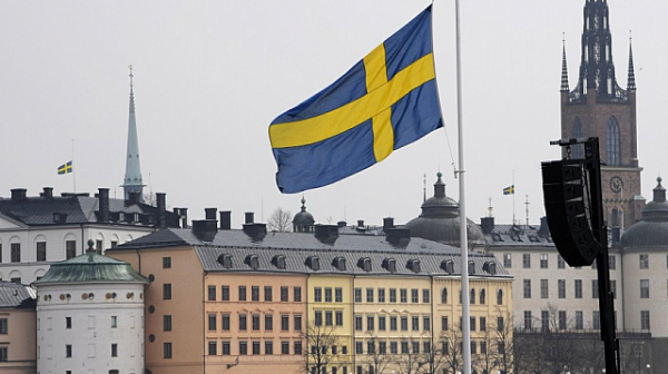 Русия експулсира трима служители на шведското посолство в Москва