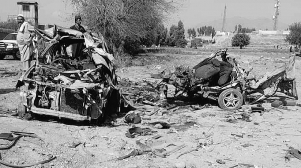 Нов атентат с кола-бомба в Афганистан. Загинали са 9 души