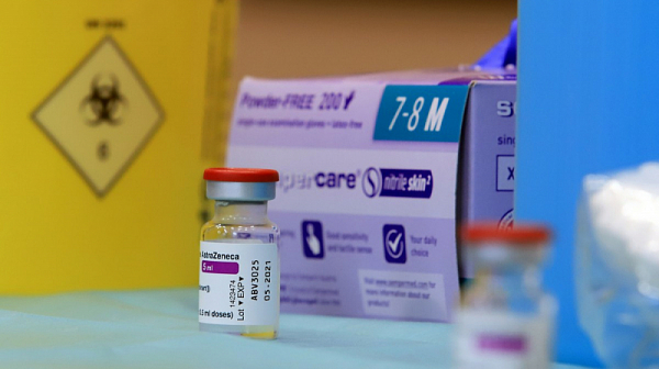 Норвегия все още се въздържа от ваксиниране с AstraZeneca