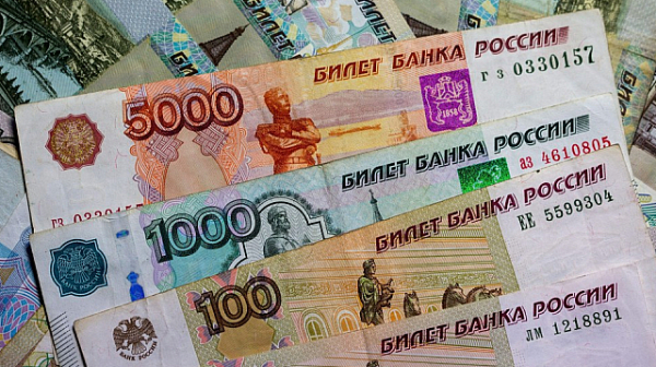 Украински служител: Русия започна да плаща на пенсионерите в Мариупол в рубли