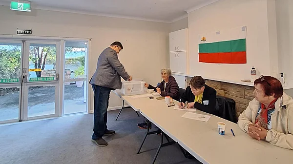 Вотът зад граница започна: 493 секции в 55 държави