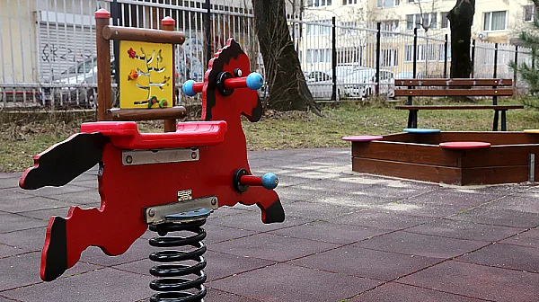 Близо 9000 деца без място в детските градини в София и тази година