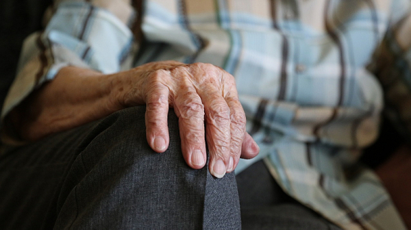 Решено: 120 лева коледна добавка за бедните пенсионери