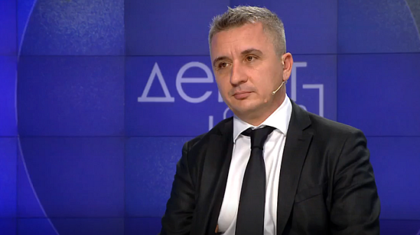 Бившият министър на енергетиката Ал. Николов: Ще се стигне до инфлация с огромни мащаби